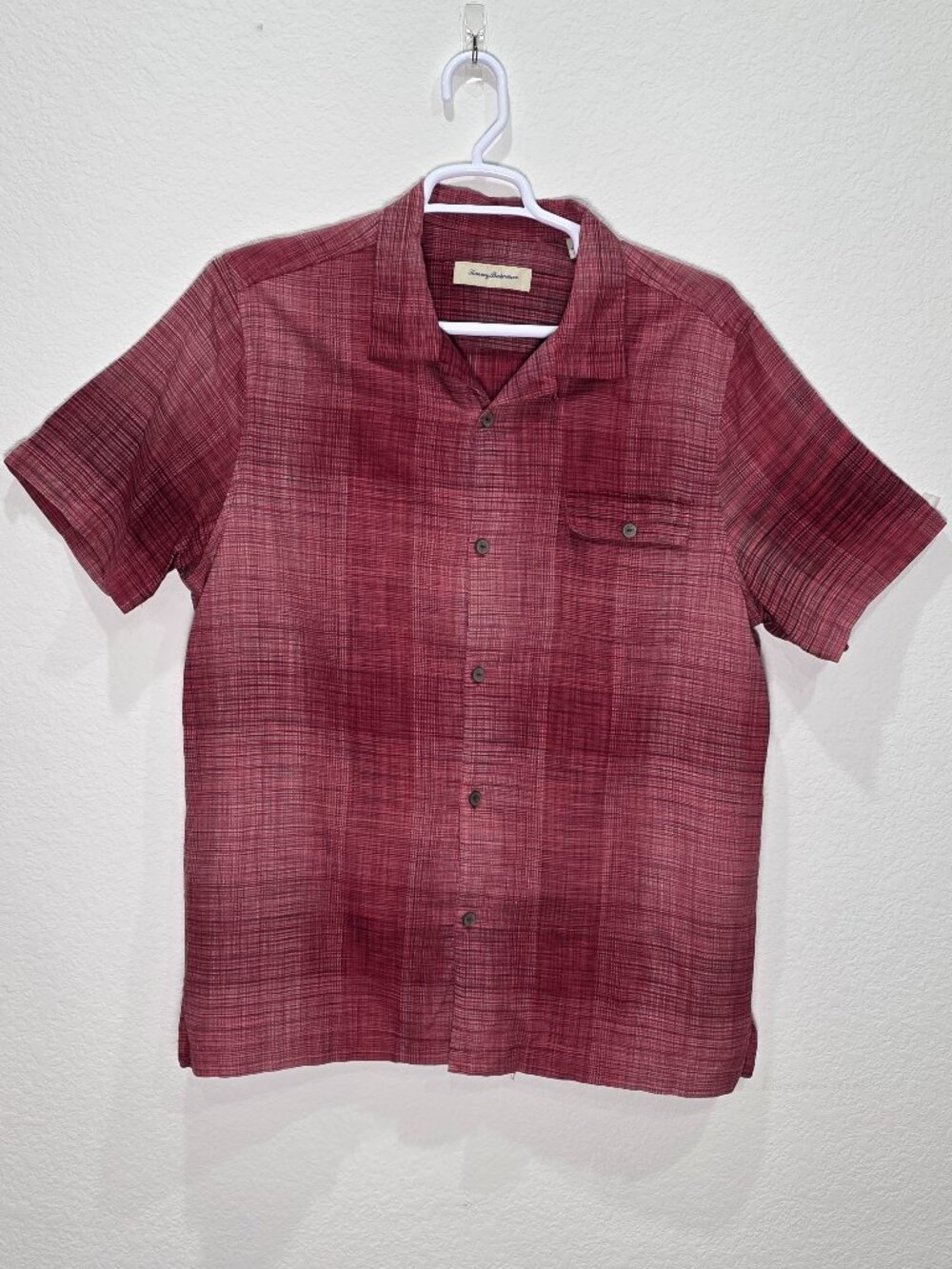 Tommy Bahama Shirt Mens XL Red Plaid Short Sleeve Button Up Silk Cotton Casual